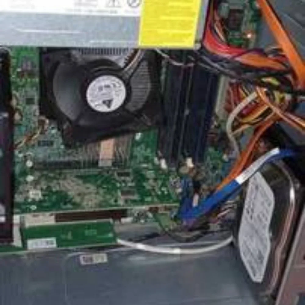 Desktop Dell Computer - Picture 3 of 3